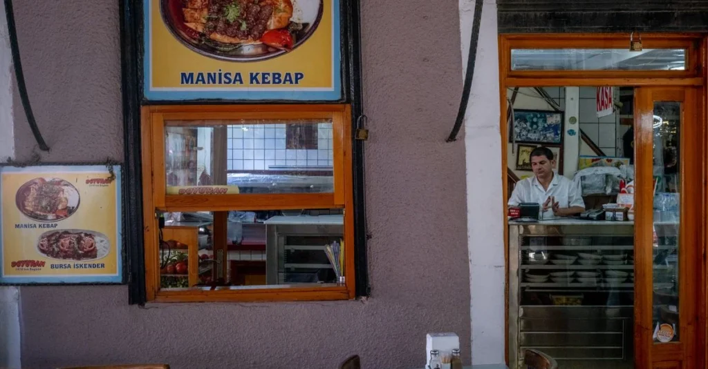 2026 Memur Yemek Bedeli Ne Kadar? Günlük Öğle Yemeği Kesintisi ve Muafiyetler