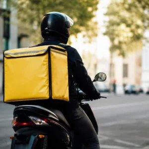 Kurye Maaşı 2026: Motorlu Kurye, Paket Başına Kazanç ve Çalışma Şekline Göre Gelir